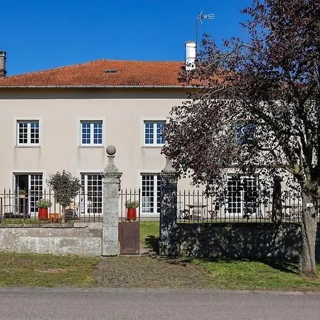 Ferme Du Chateau - De Caractere * Vouecourt