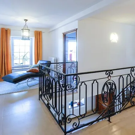 Ferme Du Chateau - De Caractere Holiday home Vouecourt