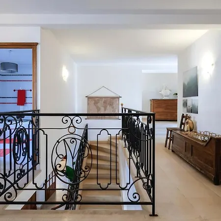 Ferme Du Chateau - De Caractere Holiday home Vouecourt